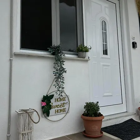 Catch N Relax Apartment